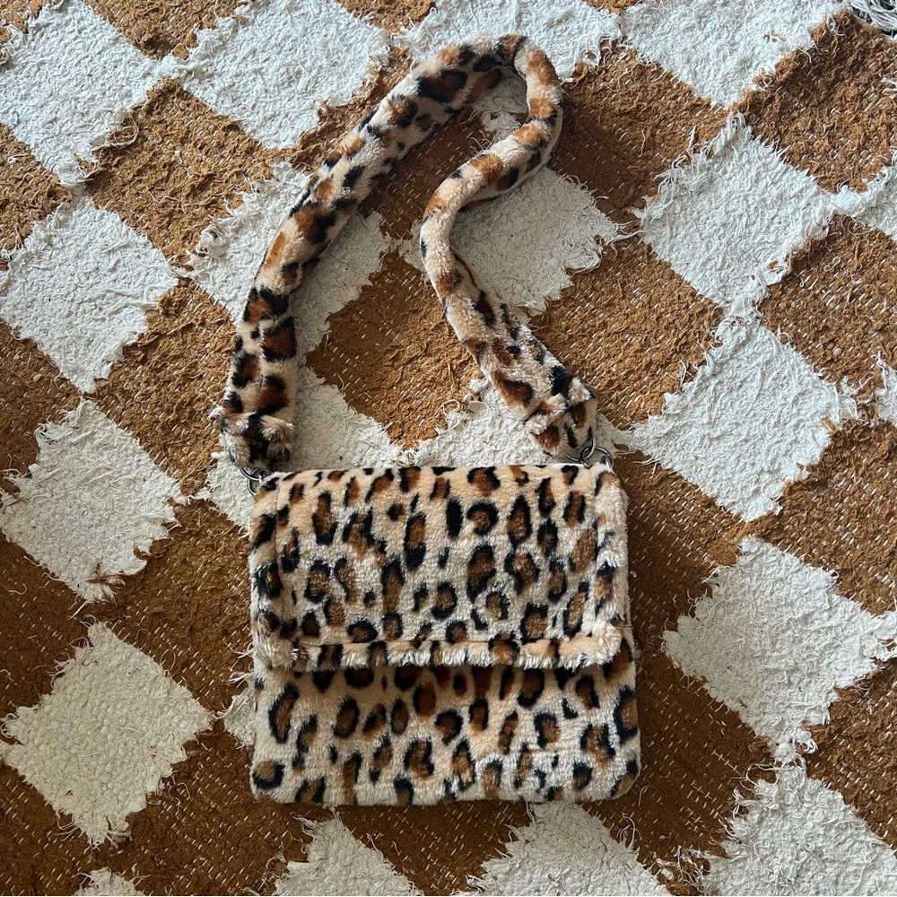 LEOPARD PRINT BAG